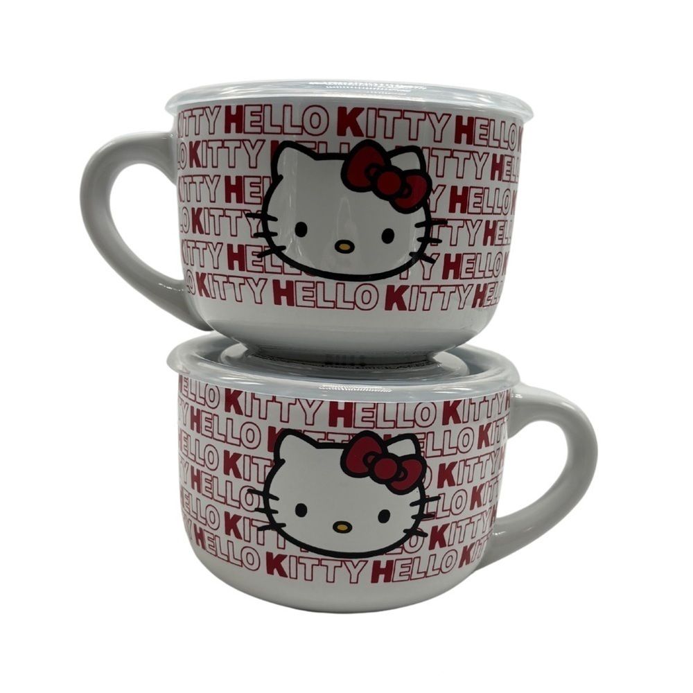 Sanrio Hello Kitty ceramic soup bowl color red and shite with lid.‎